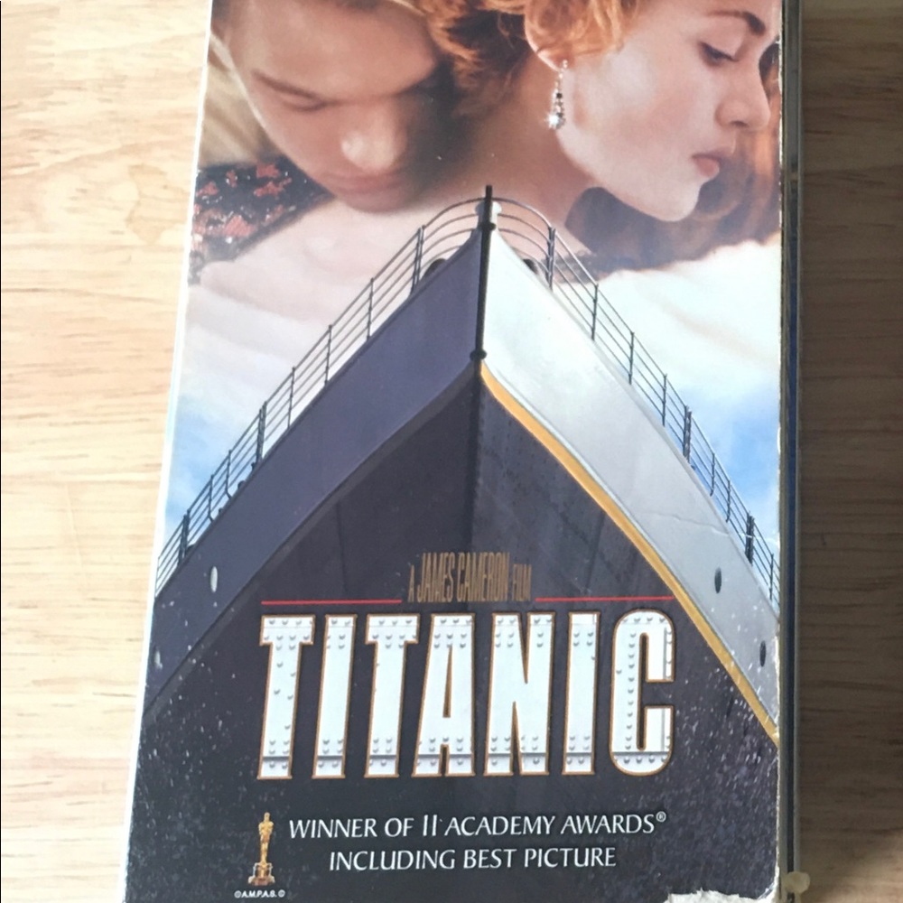Titanic VHS